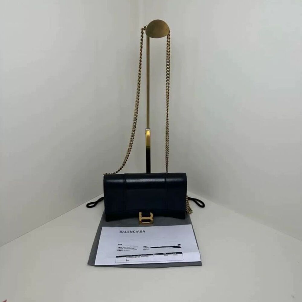 Balenciaga Women Pre-Loved Bag Very Good Condition